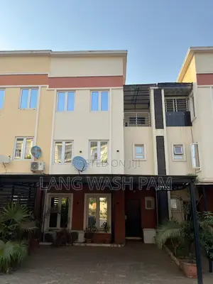 4bdrm Townhouse/Terrace in Kaura Area, Abuja (FCT) for sale