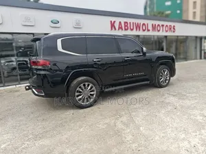 Toyota Land Cruiser 3.5 Petrol 4WD 2021 Black