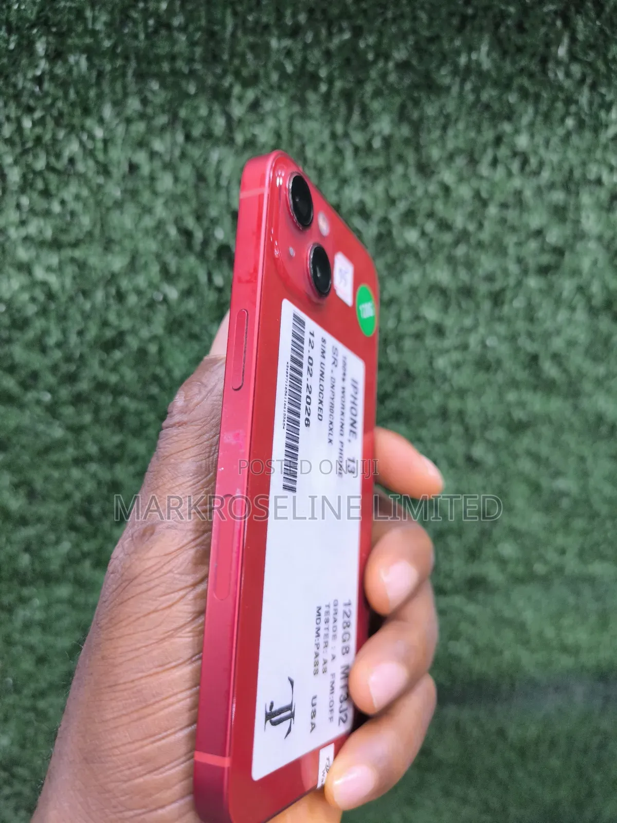 Apple iPhone 13 128 GB Red