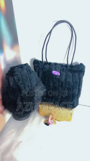 Trending Bag and Cap Set