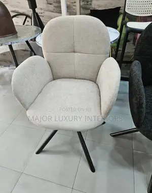 Swivel Accent Chair
