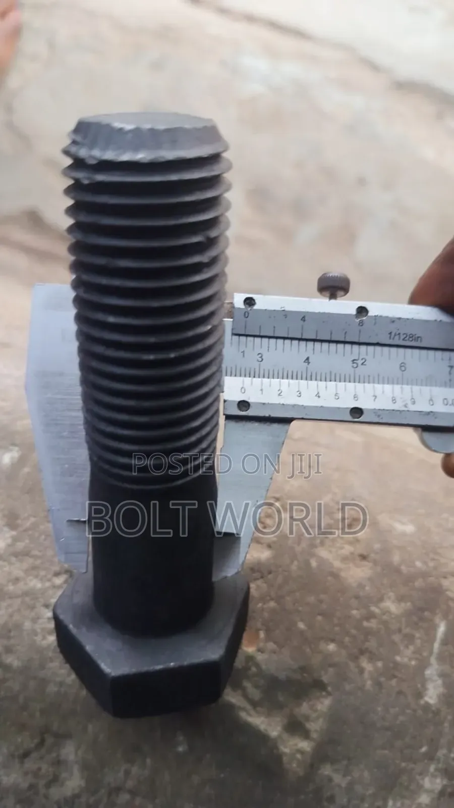 Heavy Duty M36*160 Black Bolt and Nuts