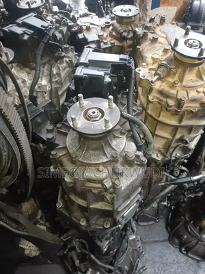 Out Gearbox for Toyota 2tr Is Available