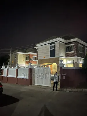 4bdrm Duplex in Kubwa for sale