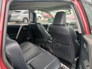Toyota RAV4 Limited 4dr SUV AWD (2.5L 4cyl 6A) 2014 Red