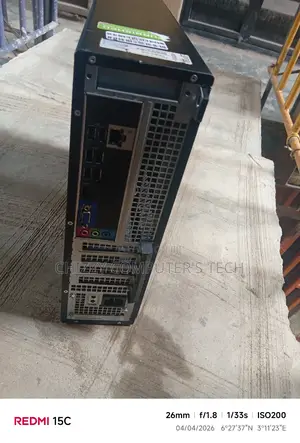 Desktop Computer Dell OptiPlex 390 4GB Intel Core i3 HDD 500GB