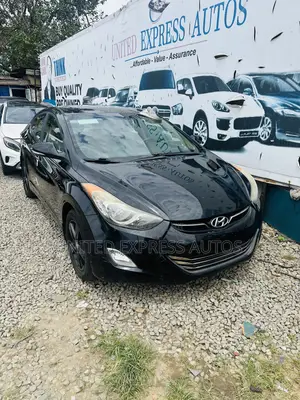 Hyundai Elantra Limited Sedan FWD (1.8L 4cyl 6A) 2013 Black