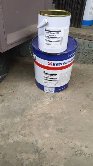Interthane 990 Marine Paint