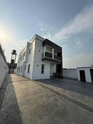 5bdrm Duplex in Isheri North for sale