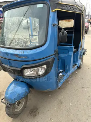 TVS King Cargo 2023 Blue