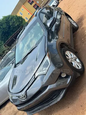 Toyota RAV4 XLE FWD (2.5L 4cyl 6A) 2013 Gray