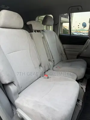 Toyota Highlander Sport 2010 Gray