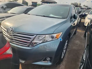 Toyota Venza AWD 2010 Green