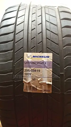 255/50/19 Michelin Brand
