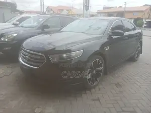 Ford Taurus 2015 Black