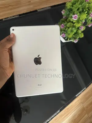 Apple iPad Air 128 GB White