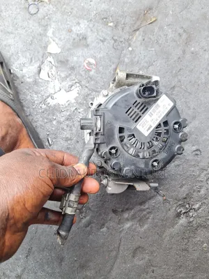 Alternator for Mercedes Benz 276 GLK Model