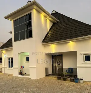 4bdrm Penthouse in Lugbe District for sale