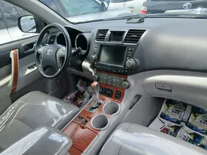 Toyota Highlander Limited 4x4 2008 Gray