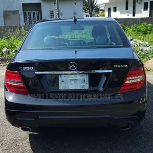 Mercedes-Benz C300 Luxury 4Matic Sedan AWD (3.5L 6cyl 7A) 2014 Black