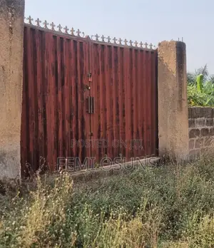 1 Plot With a Fenced Land for Sale