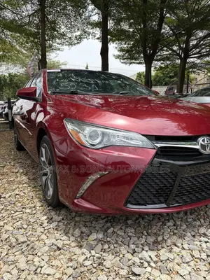 Toyota Camry XSE 4dr Sedan (3.5L 6cyl 6A) 2015 Maroon