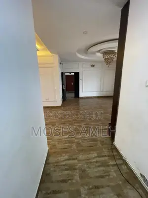 3bdrm Block of Flats in Wuye for rent