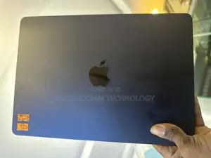 Laptop Apple MacBook Air 2024 M3 13-inch 8GB Apple M3 SSD 256GB