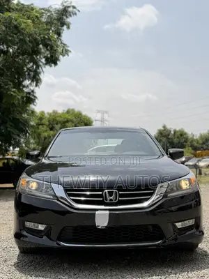 Honda Accord Sport 4dr Sedan FWD (2.4L 4cyl 2A) 2013 Black