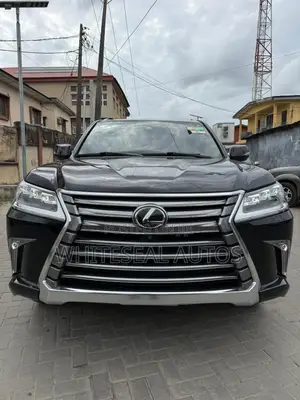 Lexus LX 570 AWD 2017 Black