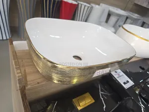 Diamond Design and Golden Color Vanity Basin