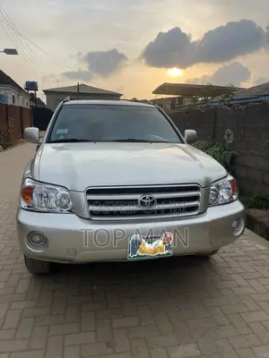 Toyota Highlander 2003 Silver