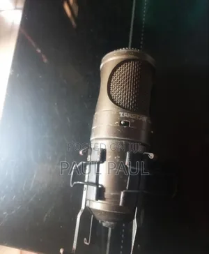 Takstar Sm-7b