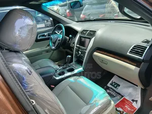 Ford Explorer Limited 4dr FWD (2.0L 4cyl 6A) 2012 Brown