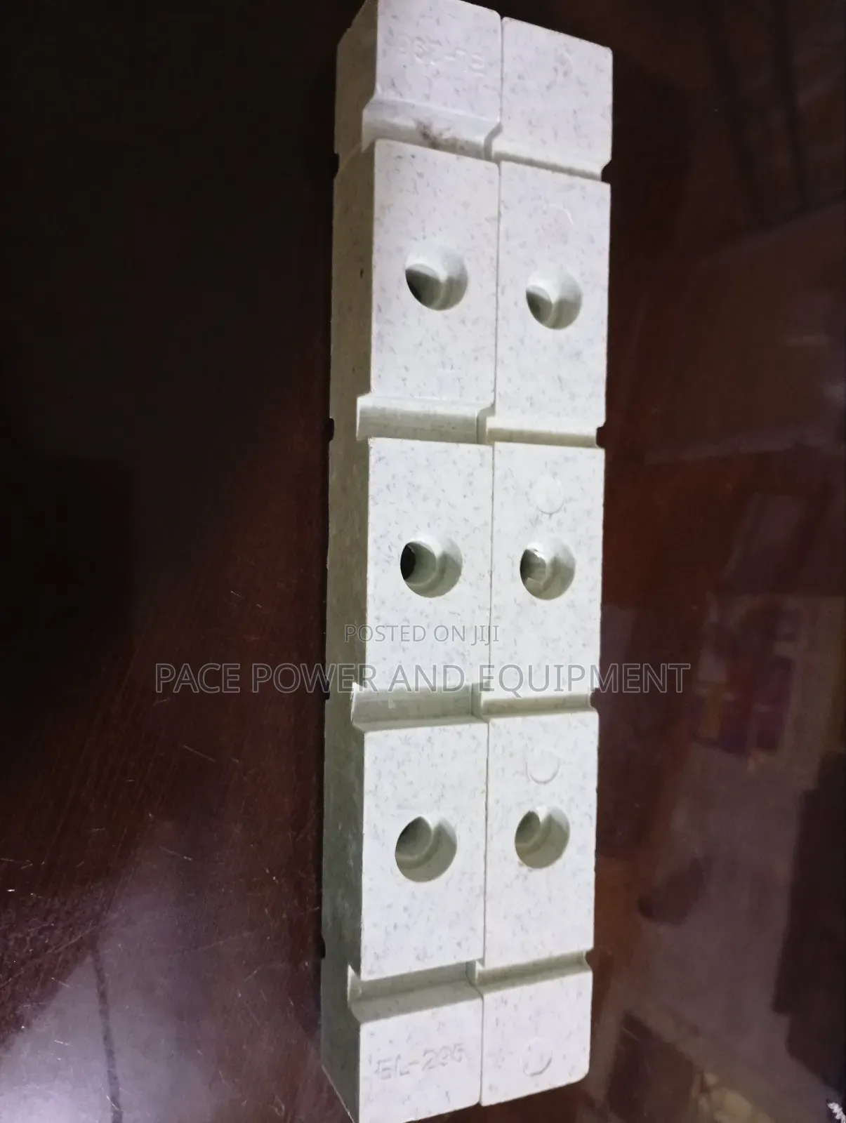 Busbar Carrier