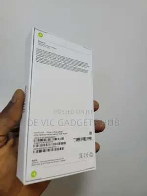 New Apple iPhone 13 256 GB Blue