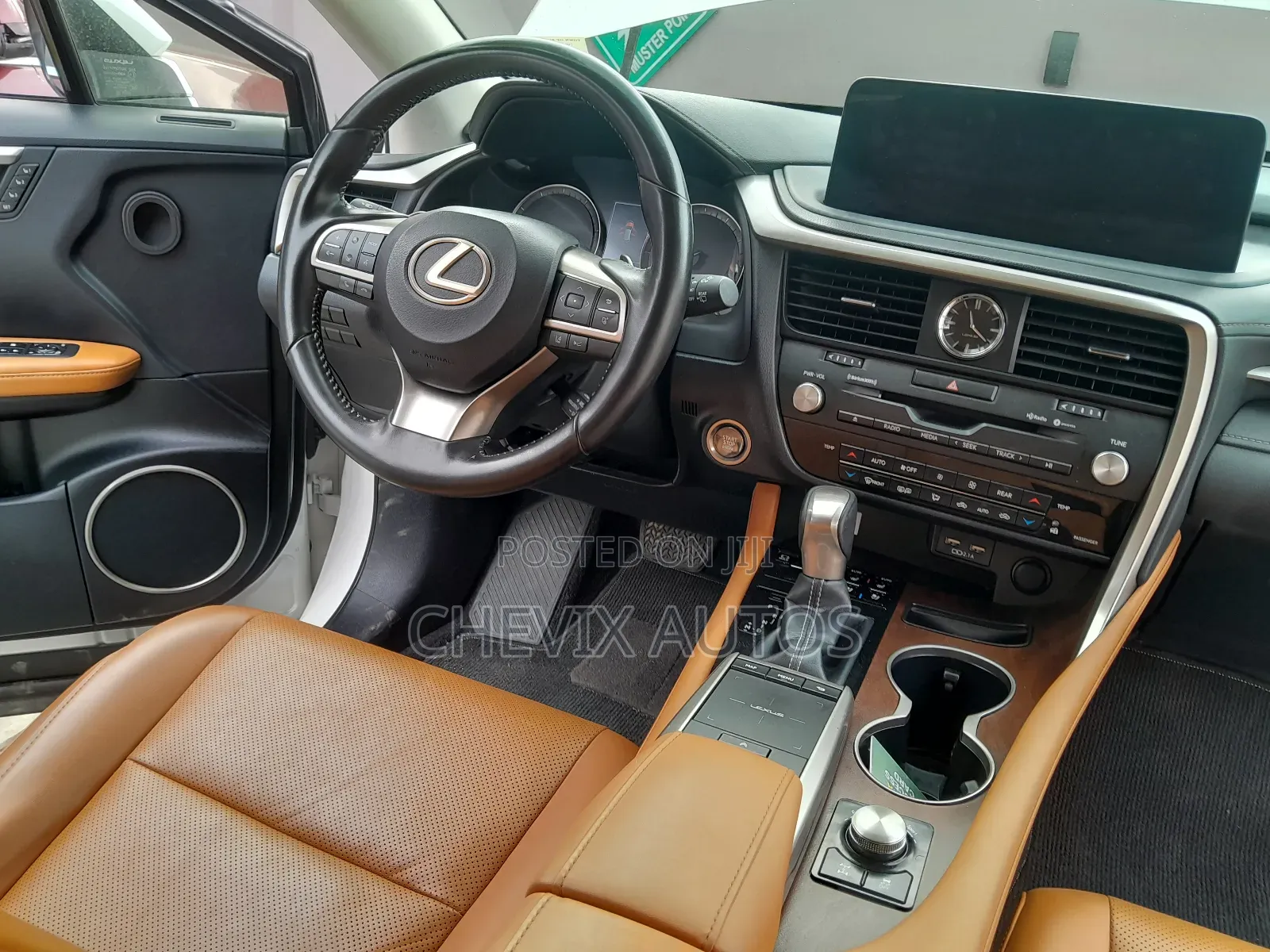 Lexus RX 350L 4WD 2021 White