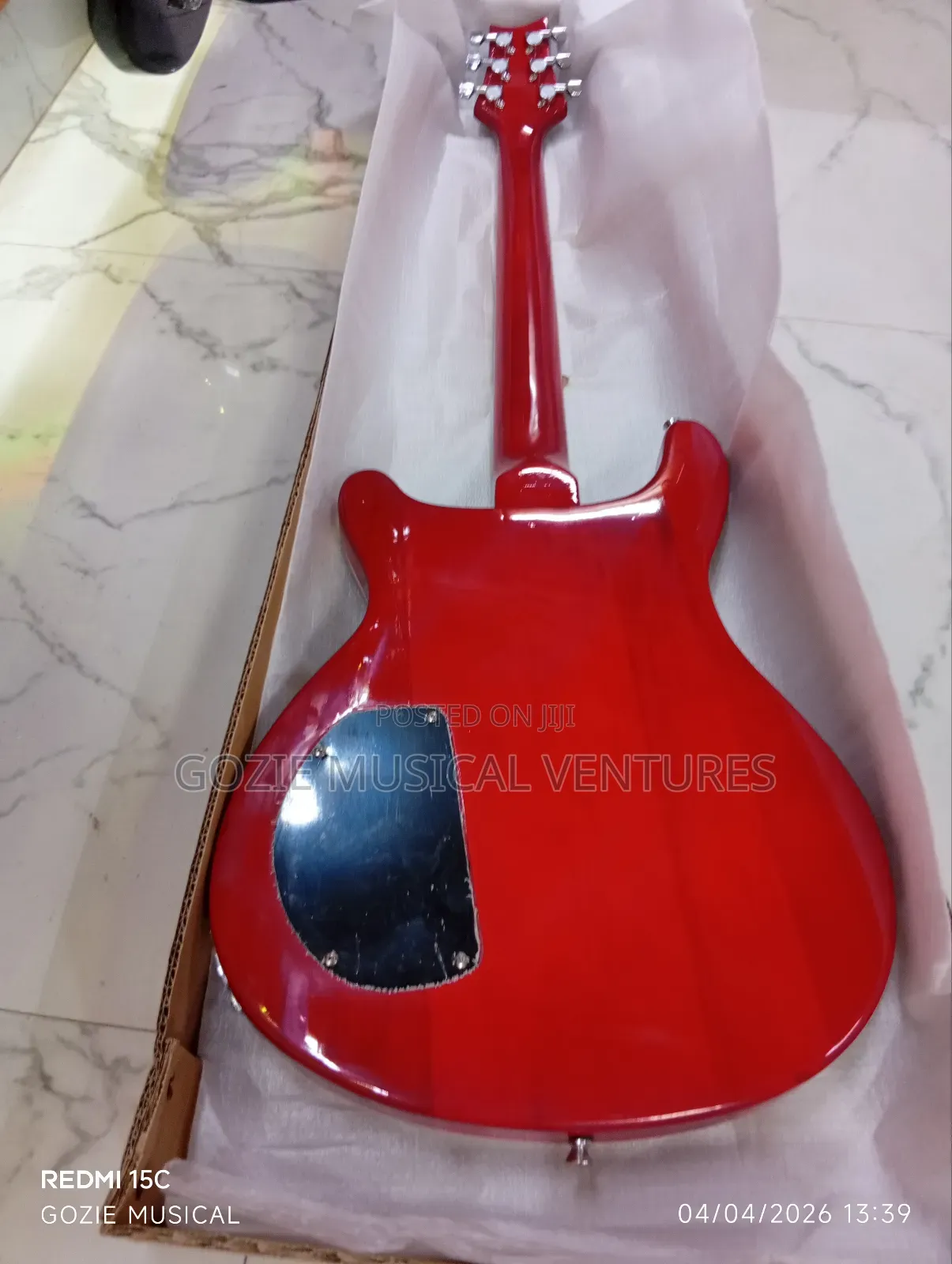 Fender PRS Electric Guitar 6 Strings Red Colour.