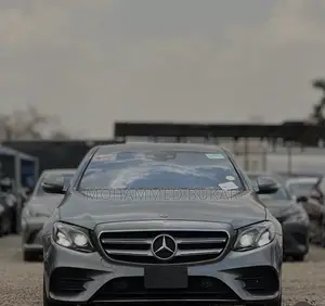 Mercedes-Benz E400 2016 Gray