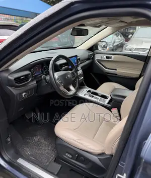 Ford Explorer Limited 2021 Blue