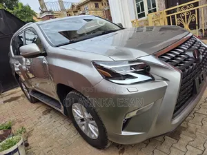 Lexus GX 460 2021 Gold