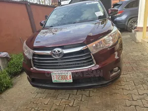 Toyota Highlander Limited 4dr SUV (3.5L 6cyl 6A) 2015 Burgundy