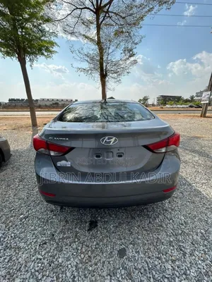 Hyundai Elantra Limited Sedan FWD (1.8L 4cyl 6A) 2013 Gray