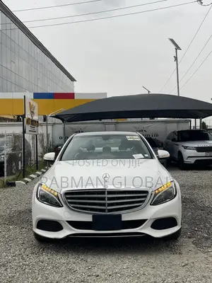 Mercedes-Benz C300 Luxury 4Matic Sedan AWD (2.0L 4cyl 7A) 2016 White