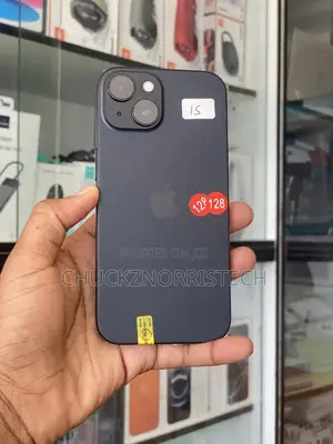 Apple iPhone 15 128 GB Black