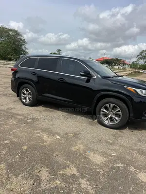 Toyota Highlander XLE 4dr SUV (3.5L 6cyl 6A) 2015 Black
