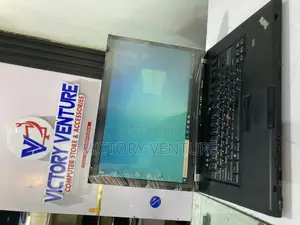 Laptop Lenovo ThinkPad T500 4GB Intel Core 2 Duo HDD 160GB