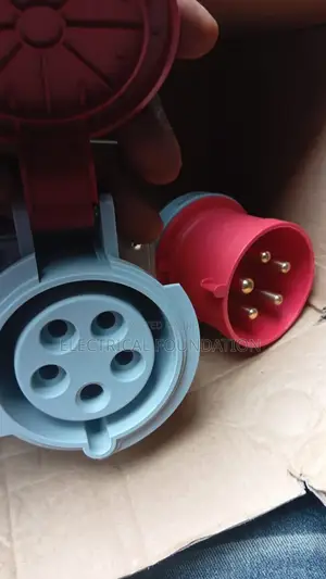32amps 5 Pin Industrial Socket (Abb)