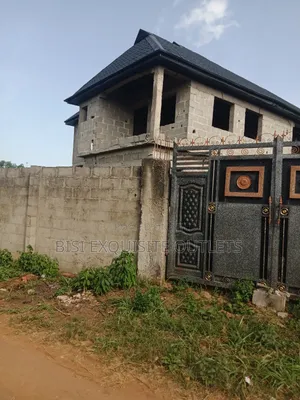 8bdrm House in Possibility Estate, Isiu for sale