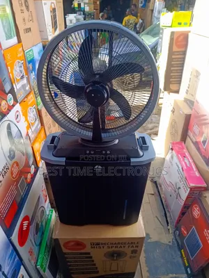 Andrakk 17" Rechargeable Mist Cooling Fan